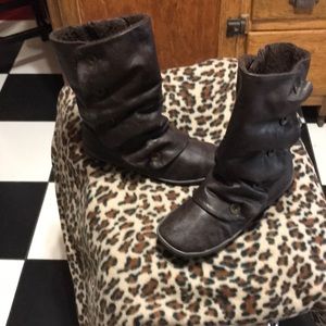 Brown button  boots size 71/2 .